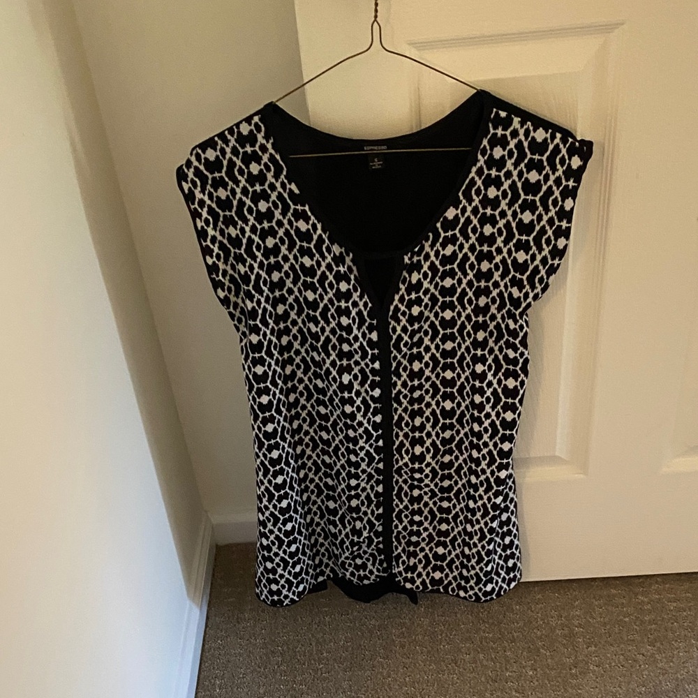 Espresso Black and White Geometric Blouse